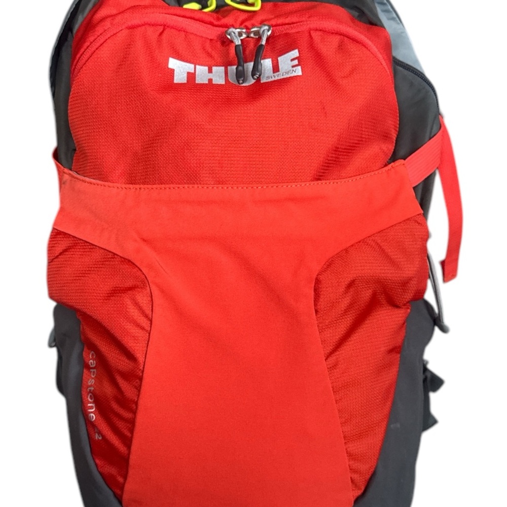 Thule Capstone 22L Men's Hiking Backpack with Rain Cover